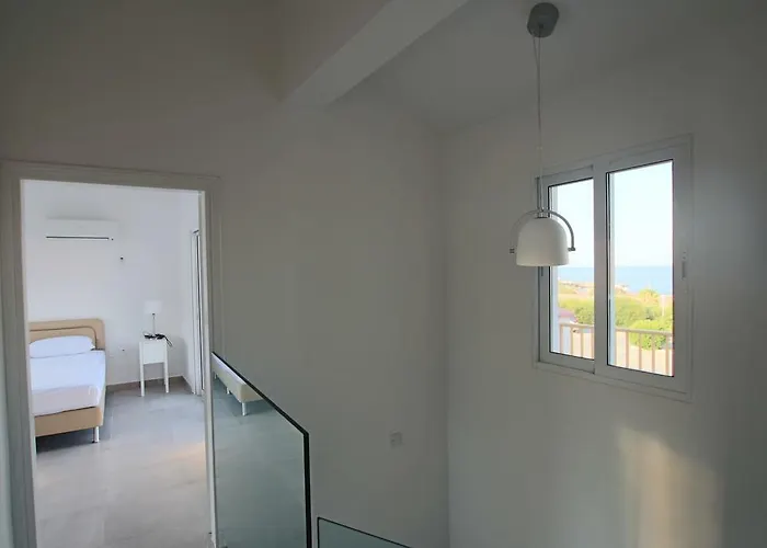 Villa Fig Tree Bay 2 Protaras