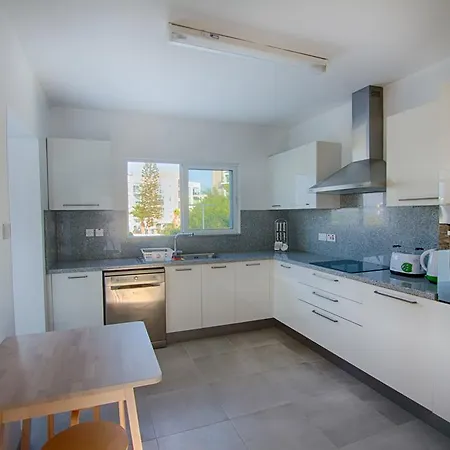 Fig Tree Bay 2 Vila Protaras