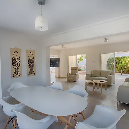 Villa Fig Tree Bay 2 Protaras