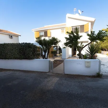 Vila Fig Tree Bay 2 *