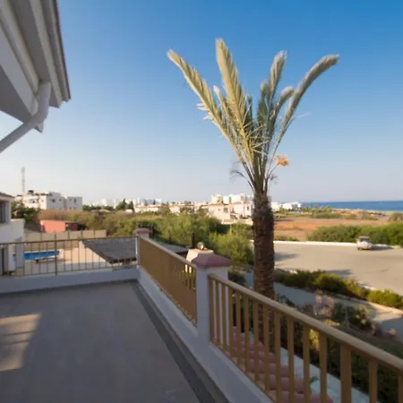 Fig Tree Bay 2 Willa Protaras